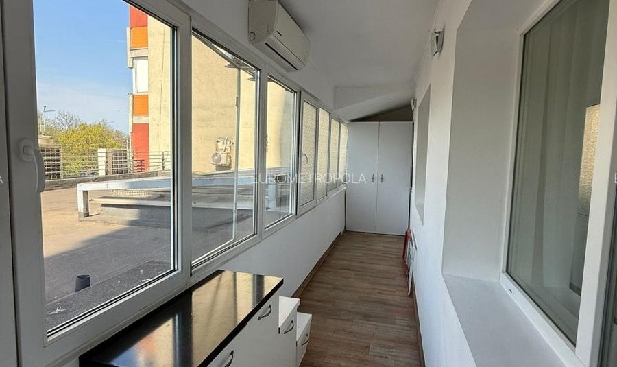 Apartament 3 camere cu terasa mare si vedere la parcul  Tei - 10