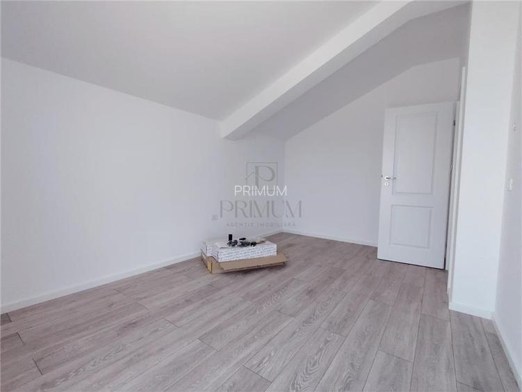 DUPLEX SPATIOS - ZONA CENTRALA - BALCON
