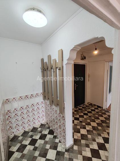 Apartament 2 camere decomandat Casa de Cultura