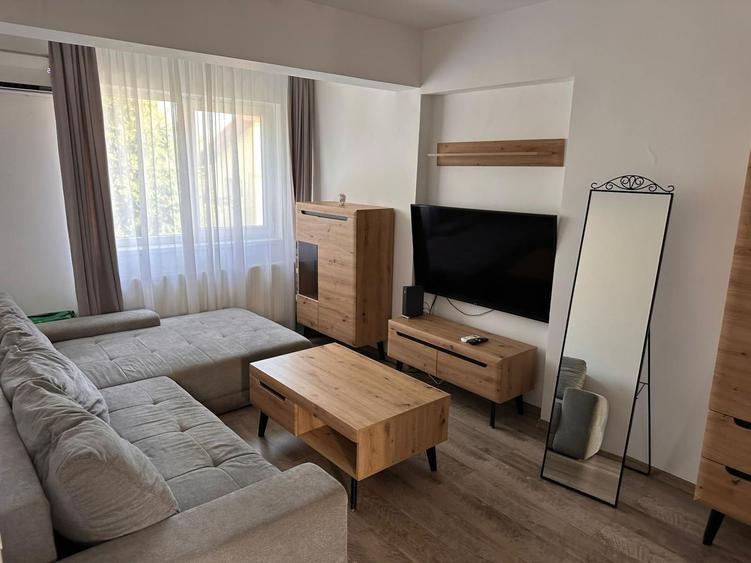 | Apartament 2 camere semidecomandat - George Ranetti |