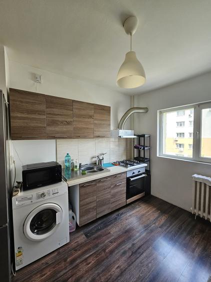 Dristor Aleea Scolarilor, 3 camere, etaj 5, 70 mp, metrou la 3 minute