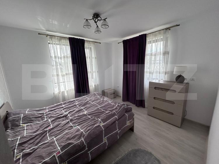 Casa, 2 camere, curte de 250 mp, zona cartierul Magnolia