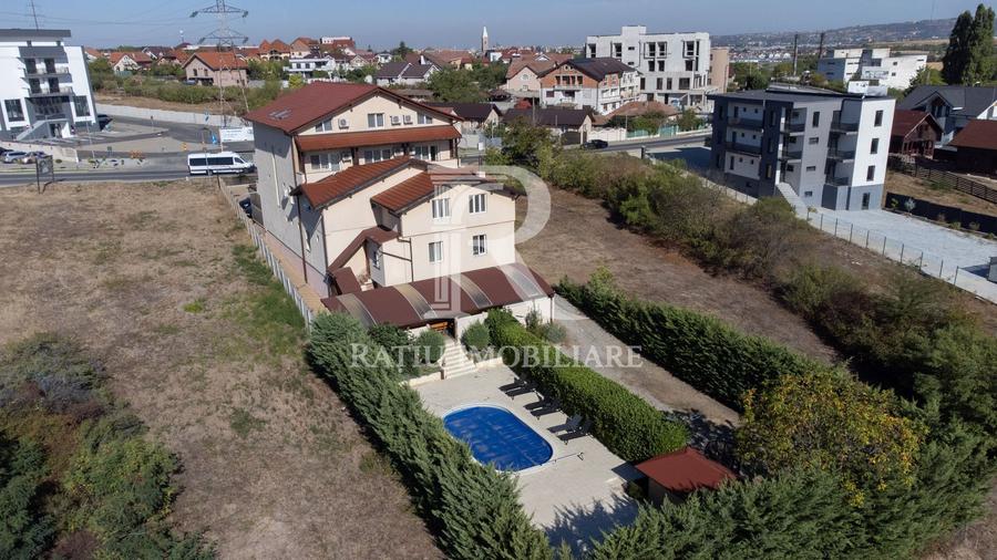 Pensiune 3 stele de vânzare | 18 camere | Băile Felix