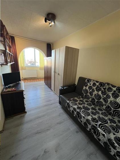 Apartament cu 3 camere la etajul 2 in zona Terezian din Sibiu