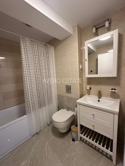 APARTAMENT 3 CAMERE - PARCARE SUBTERANA -  EROU IANCU NICOLAE PIPERA - 21