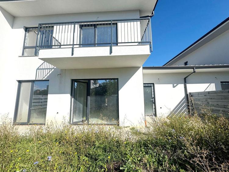 Casa tip duplex cu garaj, 130 mp utili - Floresti