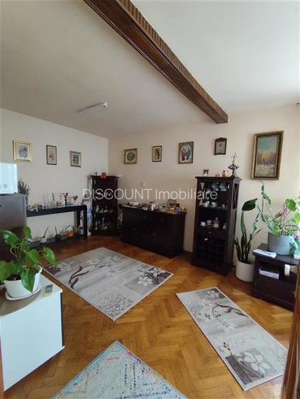Casa 3 camere in zona Lupeni - 6