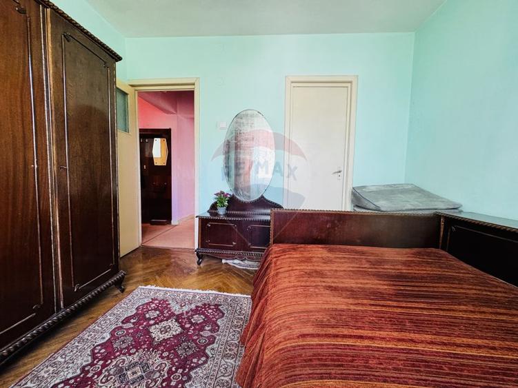 Apartamere 4 camere de vanzare | Ultracentral - Str. Domneasca