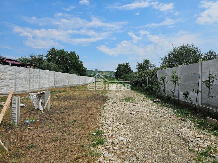 2.423 m² intravilan + căsuță mobilată | Valea Voievozilor Valea Voievo