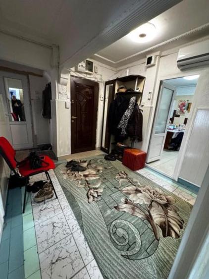 Apartament 4 camere decomandate zona Inel 2
