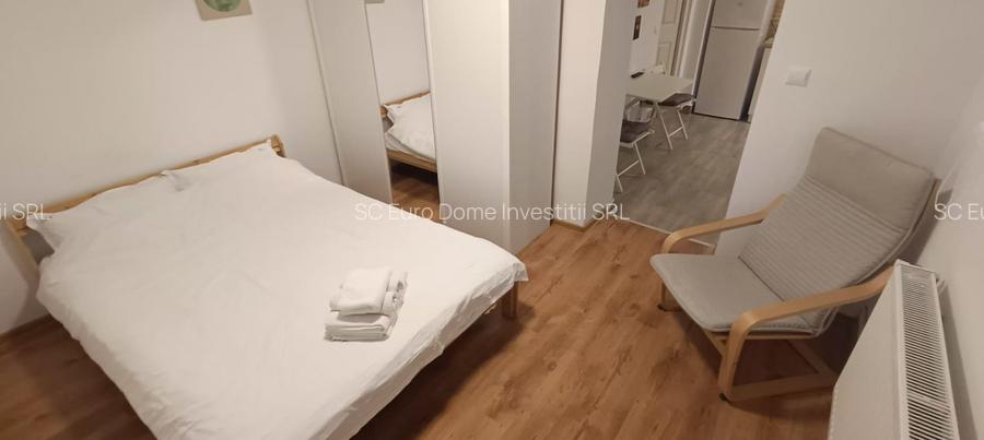 Corp de casa renovat , mobilat si utilat modern cu terasa panoramica spre Tampa - 7