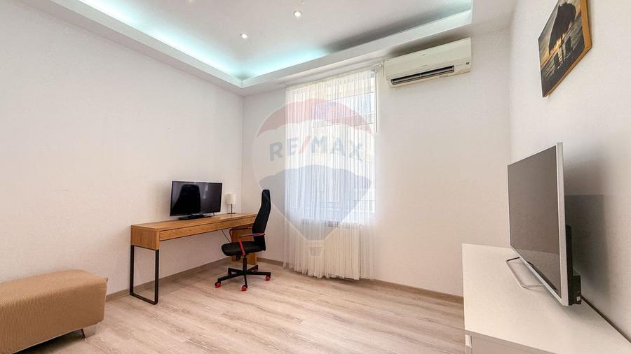 Apartament de închiriat 3 camere Calea Victoriei