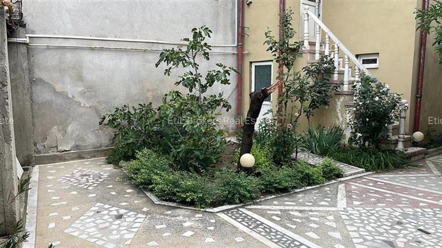 Vanzare casa cu teren Foisorul de Foc