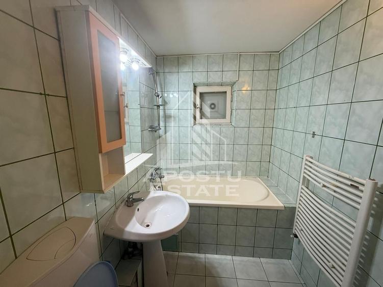 Apartament de inchiriat 3 camere, centrala proprie Aradului, Timisoara
