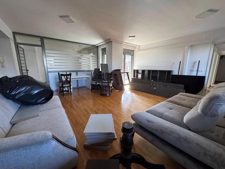 Apartament cu 4 camere și terasă, parcare si boxa, complex securizat Baneasa