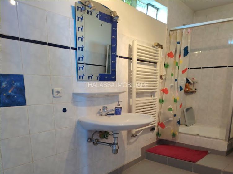 Vila Central - Imparatul Traian - 18