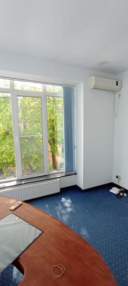 Birou 2 camere decomandate etaj 1 cladire birouri zona Mihalache -Turda