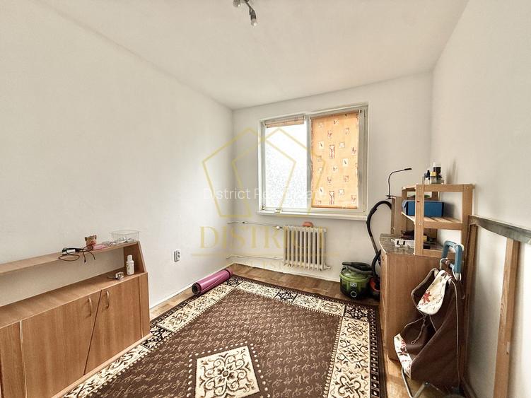 Apartament decomandat cu 3 camere 63 mp utili | Girocului - 4