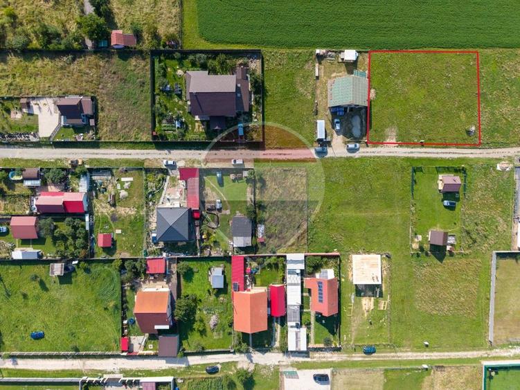 Teren intravilan de vanzare 1.100 mp