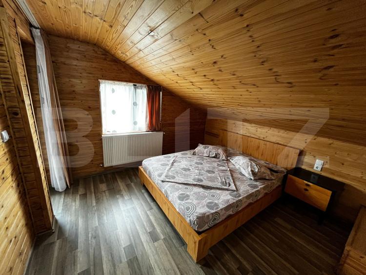 Cabană cu 3 dormitoare, 3 băi, terasă și teren de 400 mp în Băile Figa