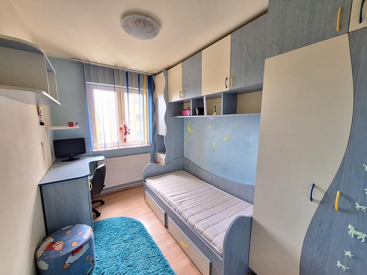 Apartament de inchiriat, 3 camere, 70mp, str.Rahovei, !