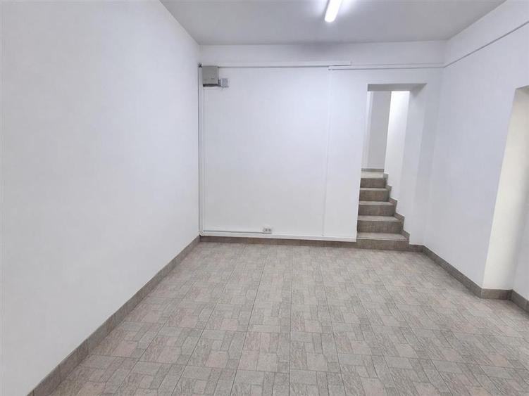 Spatiu comercial 63mp zona Selimbar