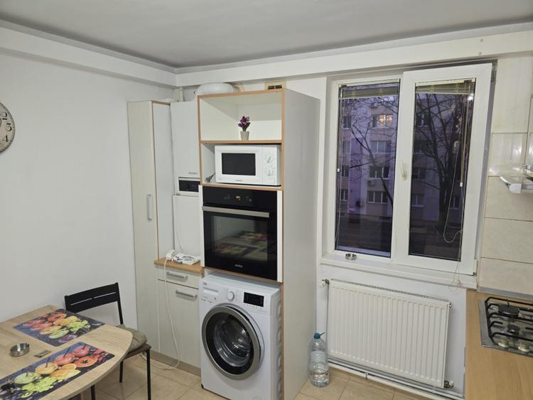 Apartament 2 Camere | 1 Decembrie 1918 - Titan | Centrala proprie | AC