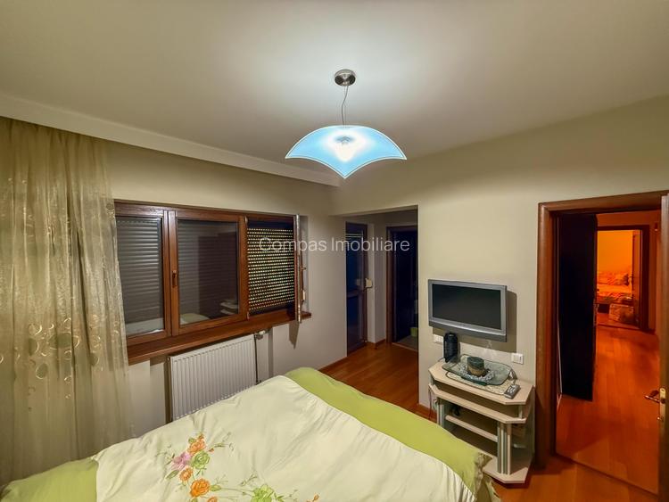 Vila excepțională într-o zona liniștită - 7