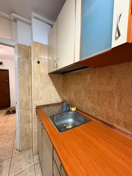 Tei Garsonieră decomandata confortabilă de închiriat ETAJ 1, pet friendly