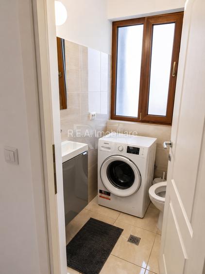 3 camere Obor decomandat, centrală, et. 3, an 2015, metrou, 89 mp - 13