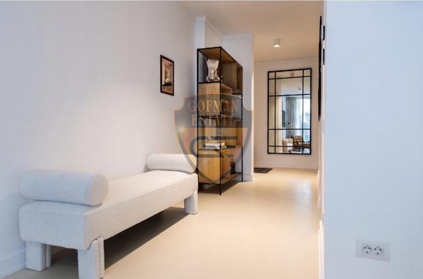 3 camere Premium ONE Mamaia Nord 101mp terasa vedere la mare directa et 3/4