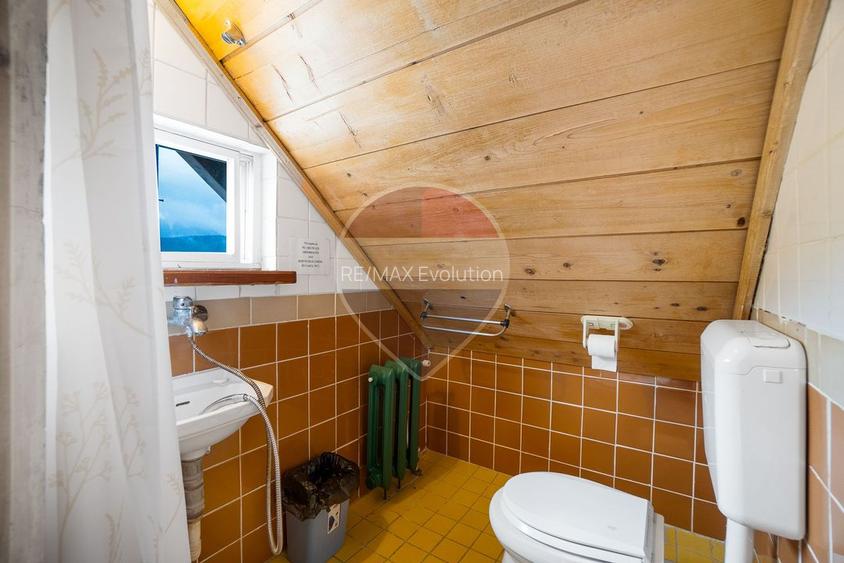 Casă de Vacanta/ Familie/ cu Poveste-Azuga/ Piscina interioara!