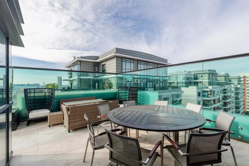 AMAZING PENTHOUSE - LAKE VIEW - 4