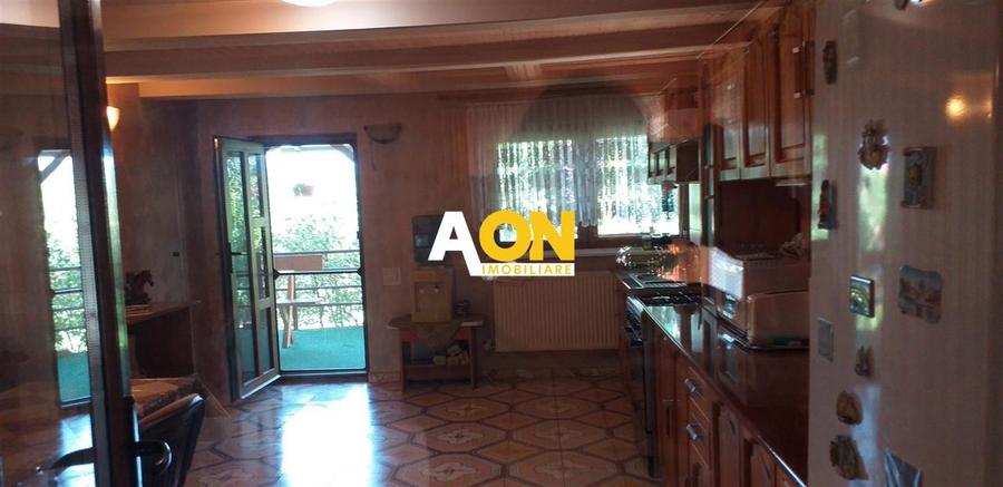 Casă stil american, structură de lemn, 176 mp utili, teren 1400 mp
