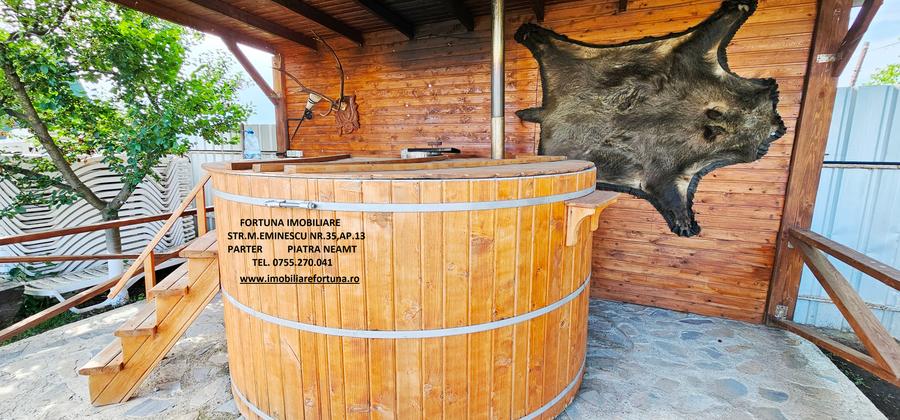 Compex turistic cu restaurant, spatiu cazare si de agrement, com Girov