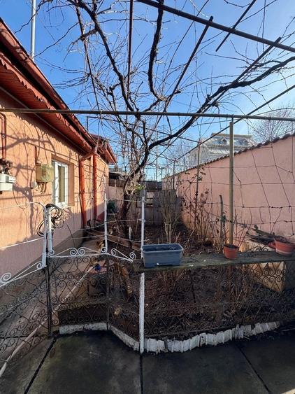Casa cu teren de 320 mp/ Sos Chitilei/ Marmurei