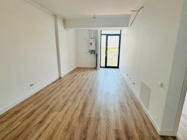 Apartament 2 camere finisat, parcare subterana, zona Vivo