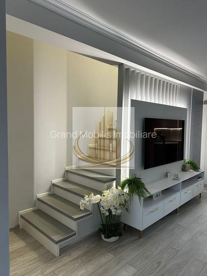 Casa in stil mediteranean, ultrafinisată 5 camere, 3 bai + curte.