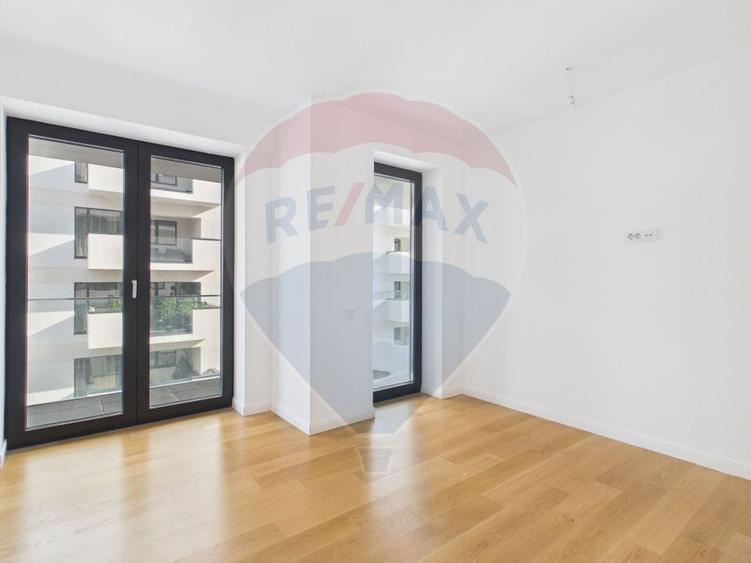 De vanzare 4 camere + terasa North Avenue Pipera