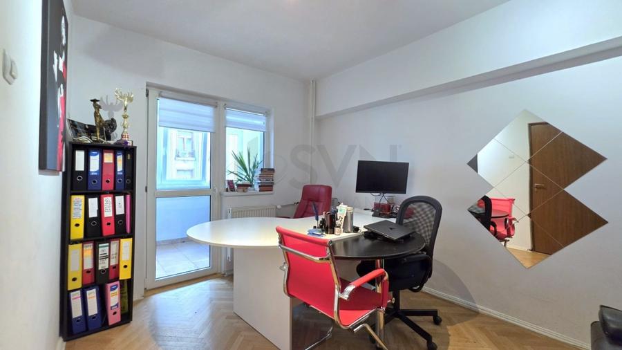 REA1029293 Apartament 4 camere Universitate Bloc 1980