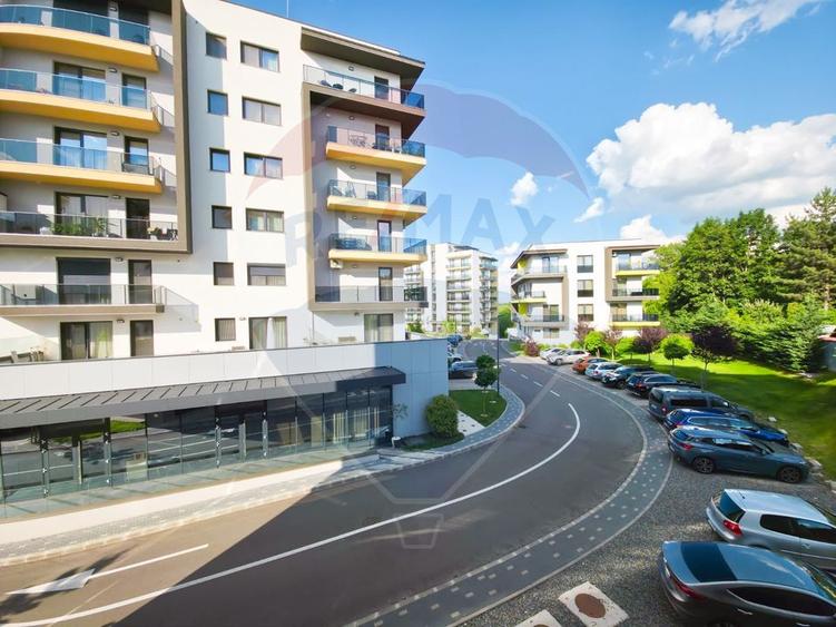 Apartament premium cu 3 camere, terase generoase si parcare, Buna Ziua