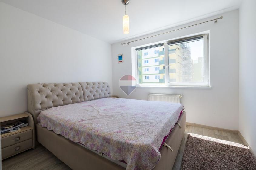 Apartament 3 camere | 75 mp | 2 băi | parcare + boxă | Tractorul