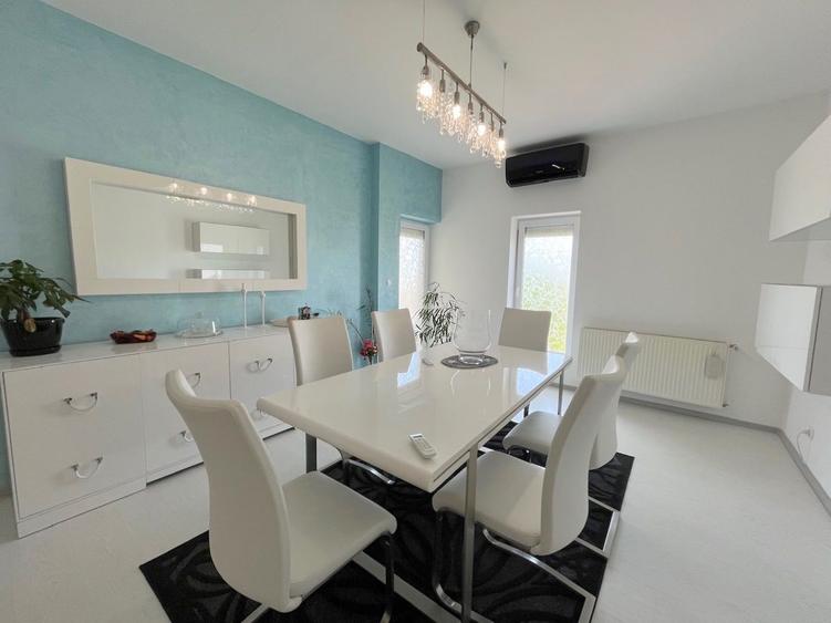 Penthouse Modern cu 3 camere cu loc de parcare - Calea Lipovei