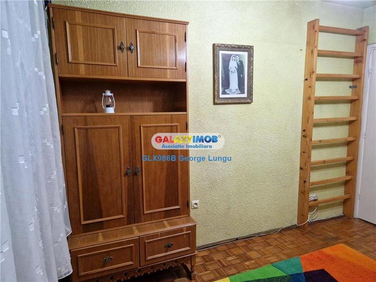Apartament 3 camere, Drumul Taberei - Favorit. Plata doar cash.