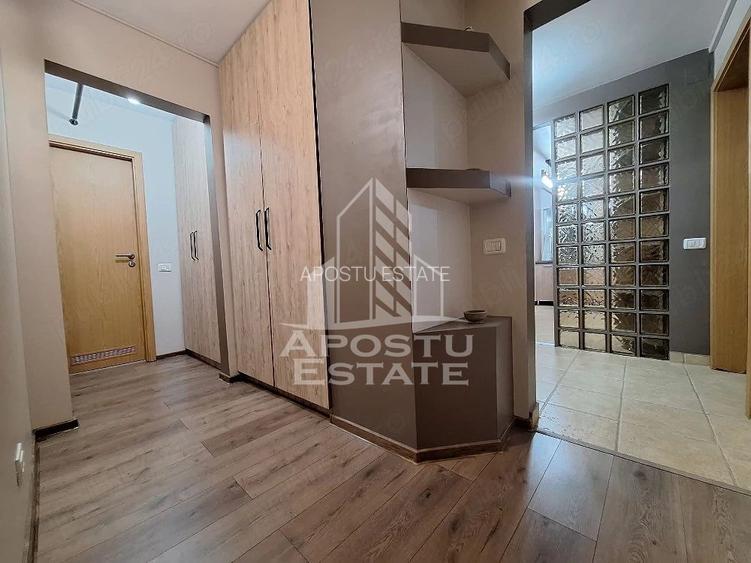 Apartament decomandat,4 camere,2bai,etaj 1 Lipovei,mobilat si utilat