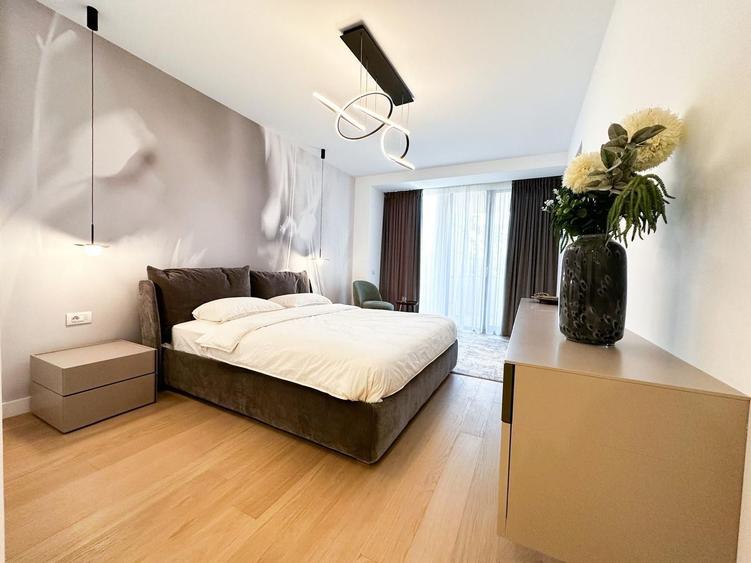 Apartament de lux cu 4 camere de închiriat – Aviatorilor
