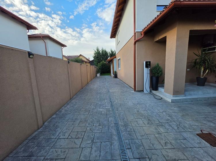 Duplex P+E Urseni- despartit prin camera tehnica - mobilat, panouri fotovoltaice