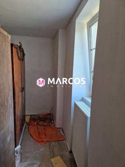 Apartament 2 camere la casa, curte comuna, Lendt, ID 986