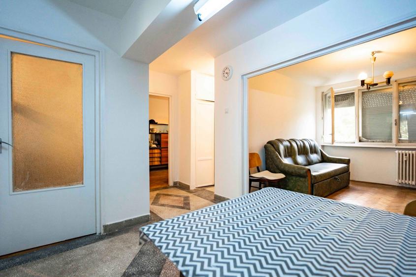 Apartament 3 camere etaj 3 Decebal