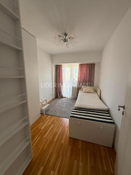 Unirii - P-ta Alba Iulia, bloc stradal - 6